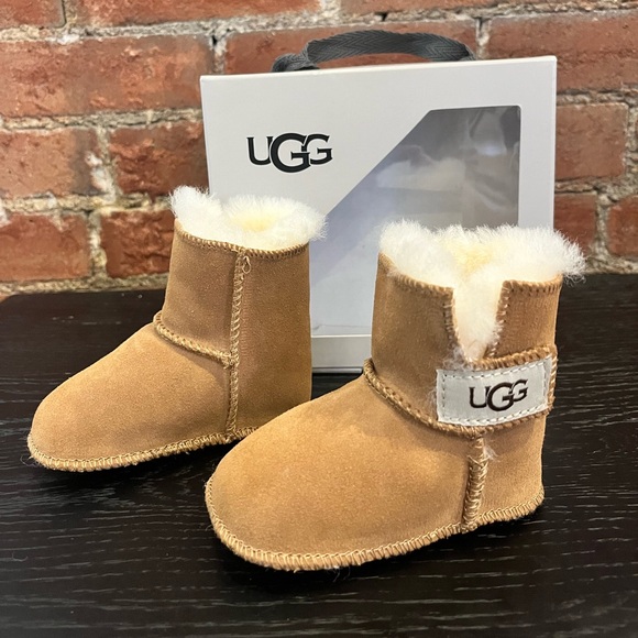 UGG Erin Baby Uggs Baby Booties 6-12 months - Picture 1 of 7